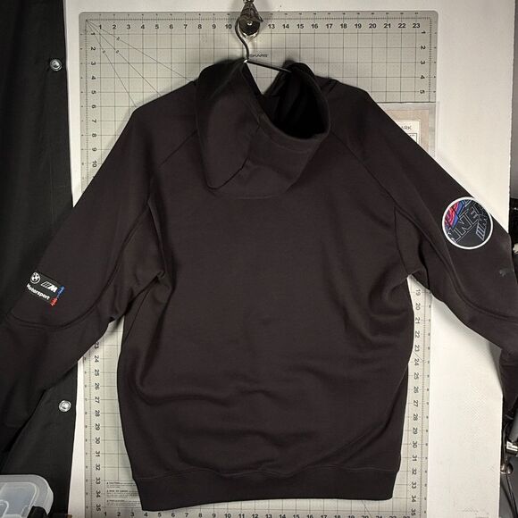 BMW® M Motorsport / PUMA®  |  “STATEMENT”™  |  BLACK HOODIE  |  MENS-M  |  NEW - Picture 3 of 16